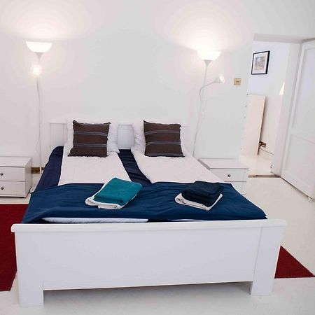 Splendid Trees Apartment Budapest Esterno foto
